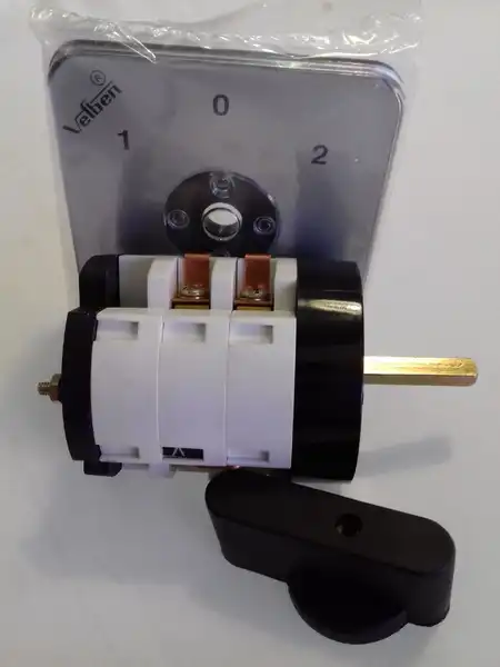 INVERSOR 3 X 32A EMBUTIR