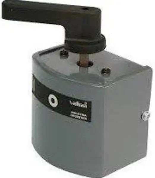INTERRUPTOR 3 X 63A  EMBUTIR