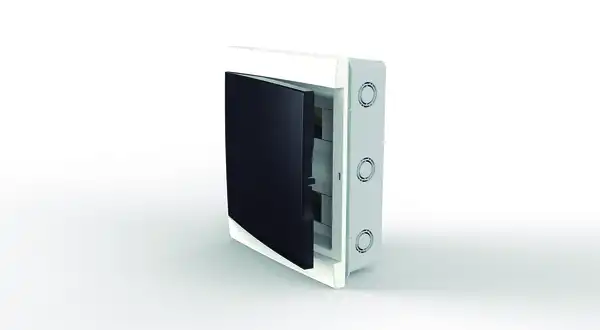 GABINETE DIN 12 POLOS PVC EMBUTIR PUERTA FUME